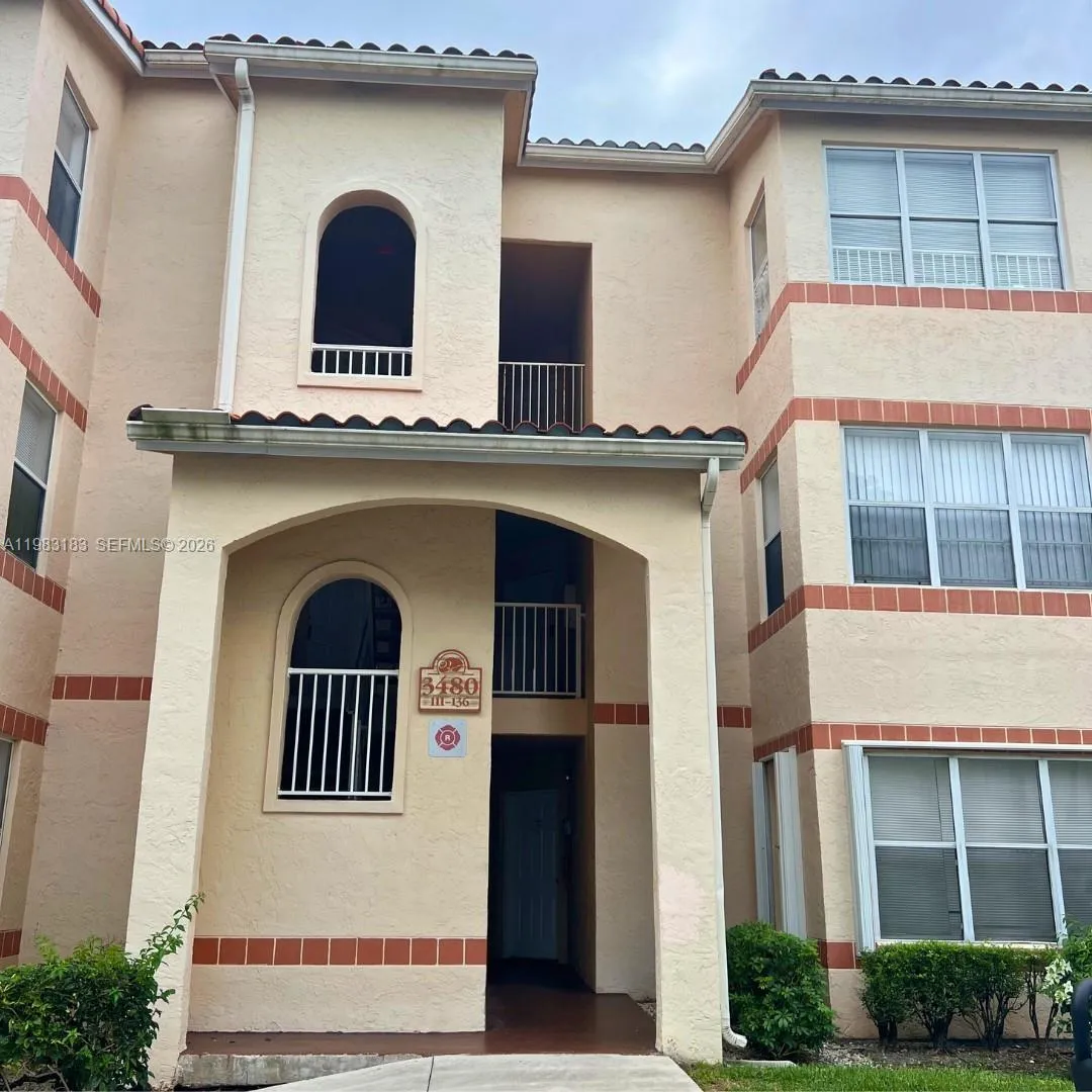 3480 N Pinewalk Dr N 135, Margate, Florida 33063, Margate, Florida 33063, 2 Bedrooms Bedrooms, ,1 BathroomBathrooms,Residential,For Sale,3480 N Pinewalk Dr N 135, Margate, Florida 33063,A11983183