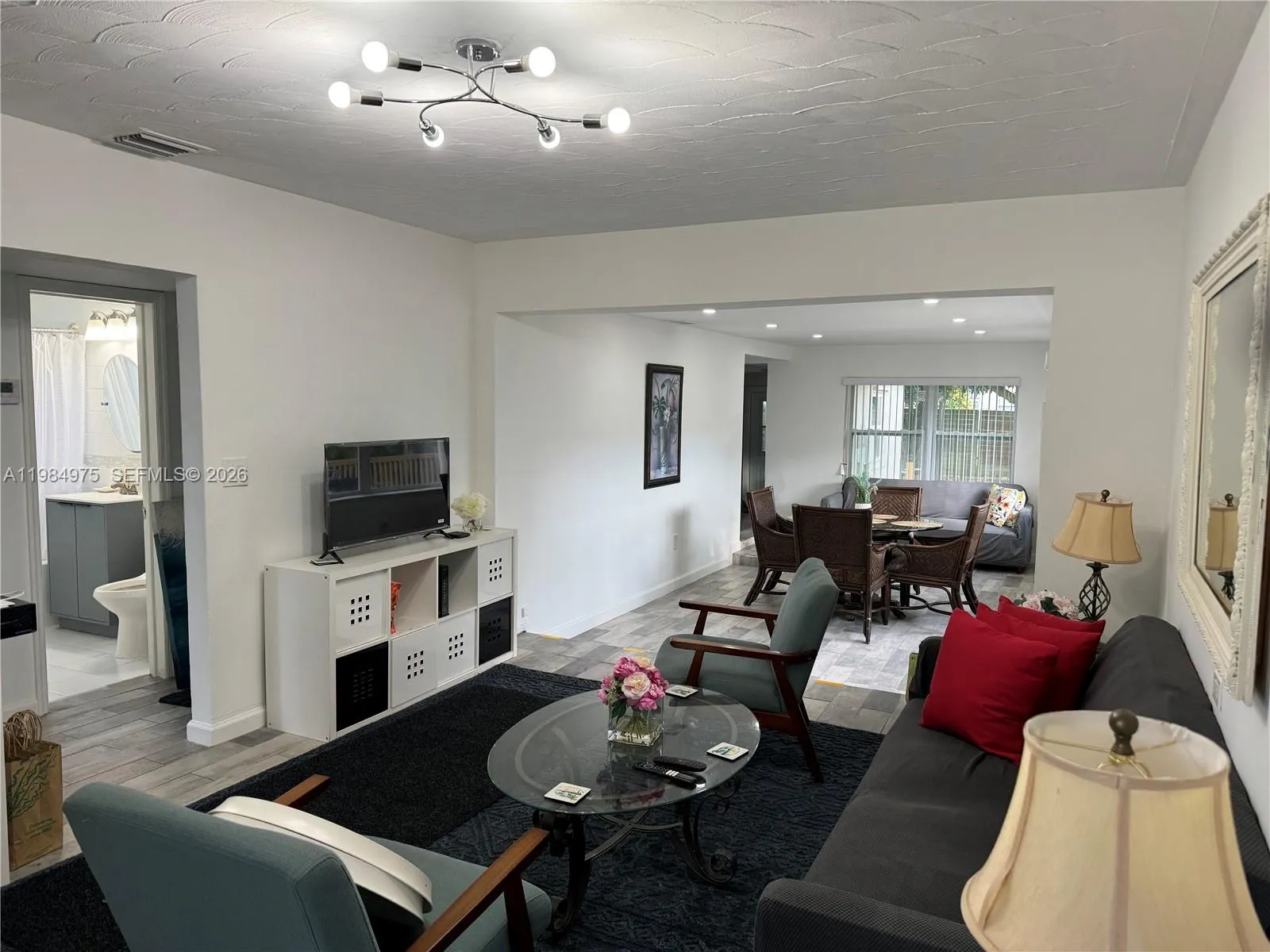 2247 Jackson St, Hollywood, Florida 33020, Hollywood, Florida 33020, 3 Bedrooms Bedrooms, ,2 BathroomsBathrooms,Residential Lease,For Rent,2247 Jackson St, Hollywood, Florida 33020,A11984975