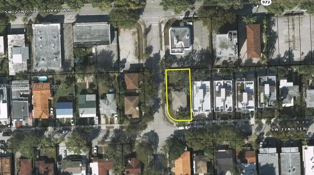 1395 Sw 22nd Ter, Miami, Florida 33145, Miami, Florida 33145, ,Residential Income,For Sale,1395 Sw 22nd Ter, Miami, Florida 33145,A11984602