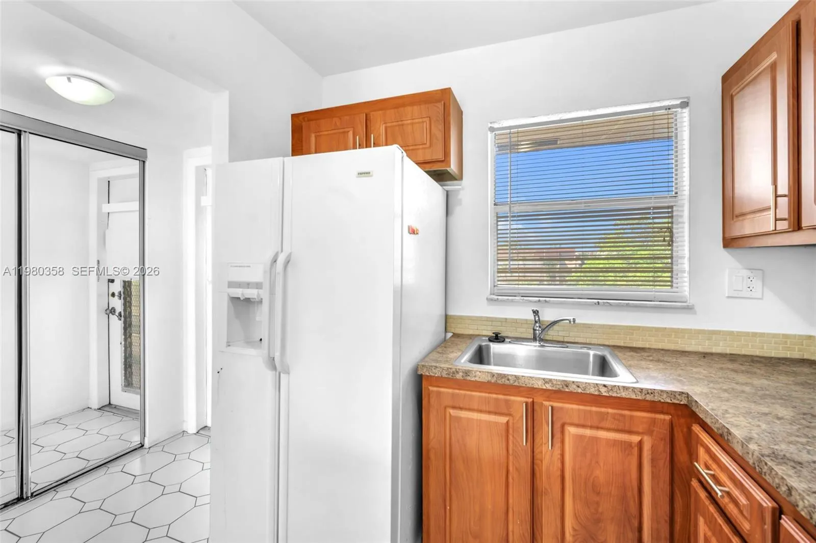 2720 N Pine Island Rd 306, Sunrise, Florida 33322, Sunrise, Florida 33322, 1 Bedroom Bedrooms, ,1 BathroomBathrooms,Residential,For Sale,2720 N Pine Island Rd 306, Sunrise, Florida 33322,A11980358