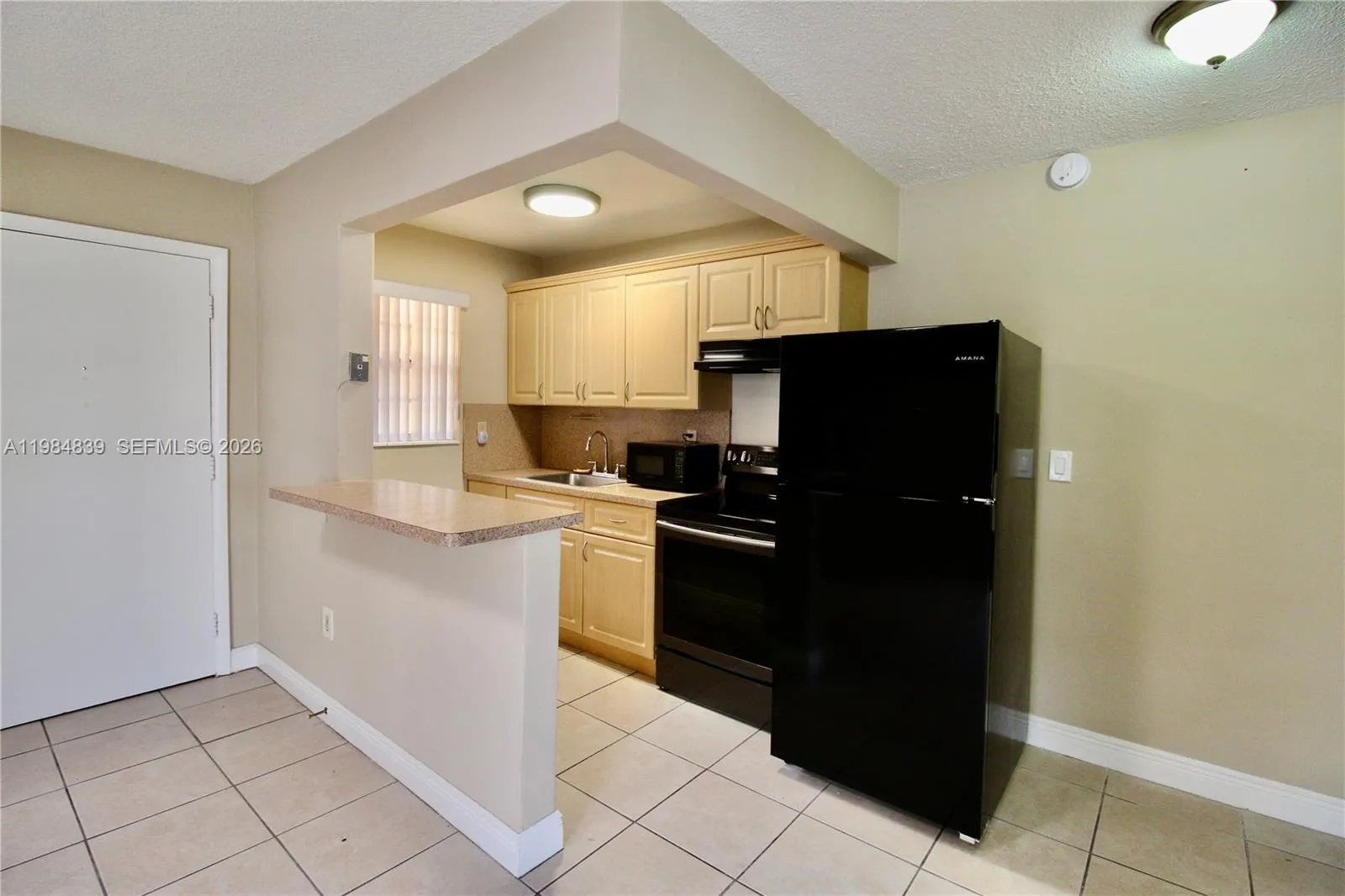 2290 Nw North River Dr 14, Miami, Florida 33125, Miami, Florida 33125, 1 Bedroom Bedrooms, ,1 BathroomBathrooms,Residential Lease,For Rent,2290 Nw North River Dr 14, Miami, Florida 33125,A11984839