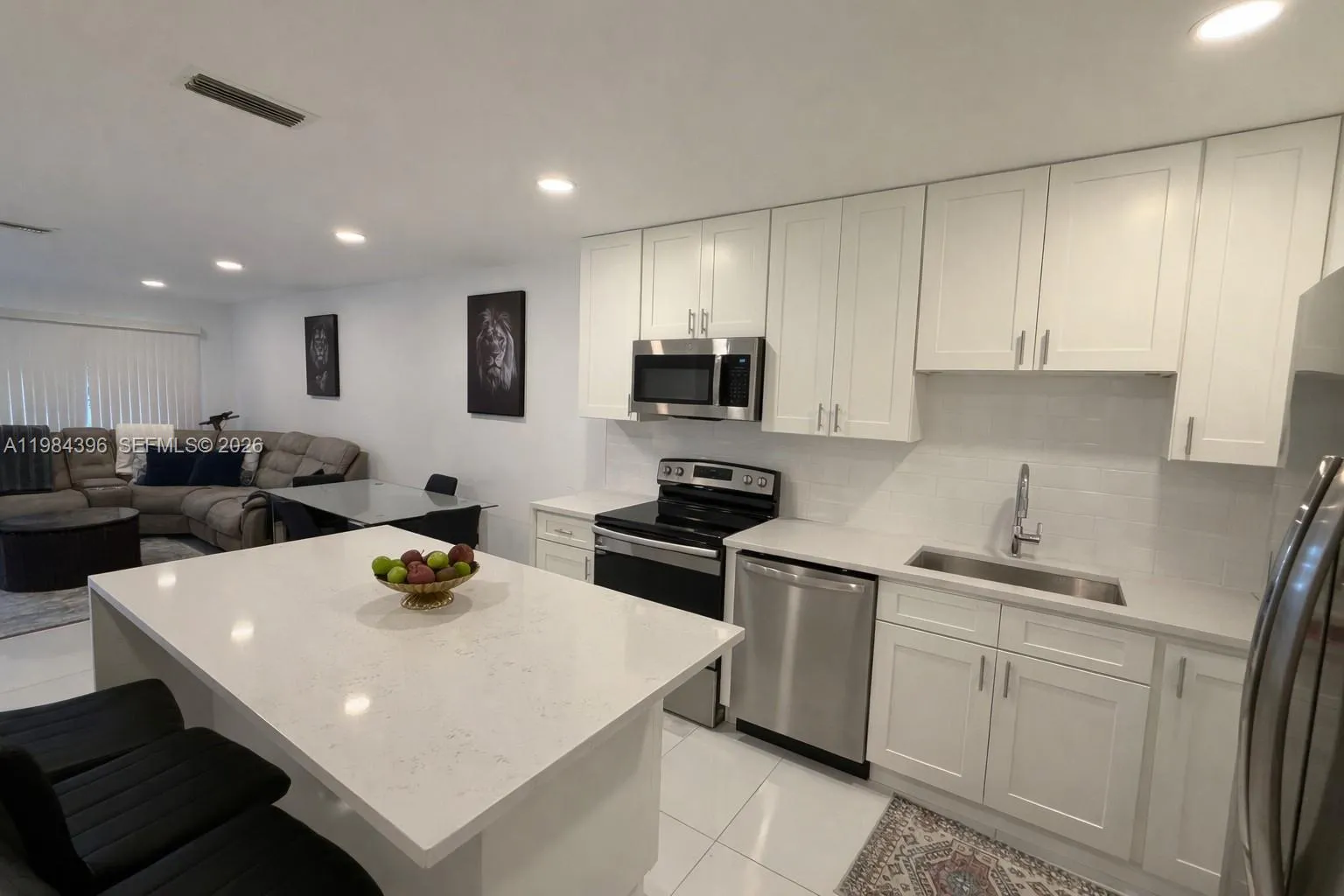 230 Ne 9th Ave, Deerfield Beach, Florida 33441, Deerfield Beach, Florida 33441, ,Residential Income,For Sale,230 Ne 9th Ave, Deerfield Beach, Florida 33441,A11984396