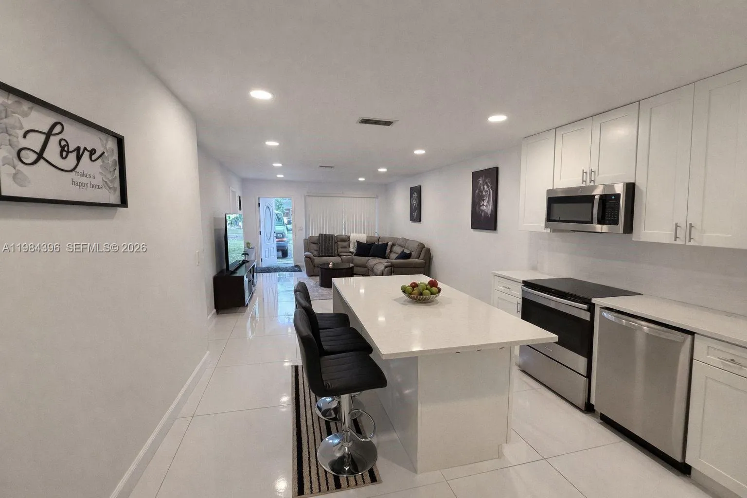230 Ne 9th Ave, Deerfield Beach, Florida 33441, Deerfield Beach, Florida 33441, ,Residential Income,For Sale,230 Ne 9th Ave, Deerfield Beach, Florida 33441,A11984396