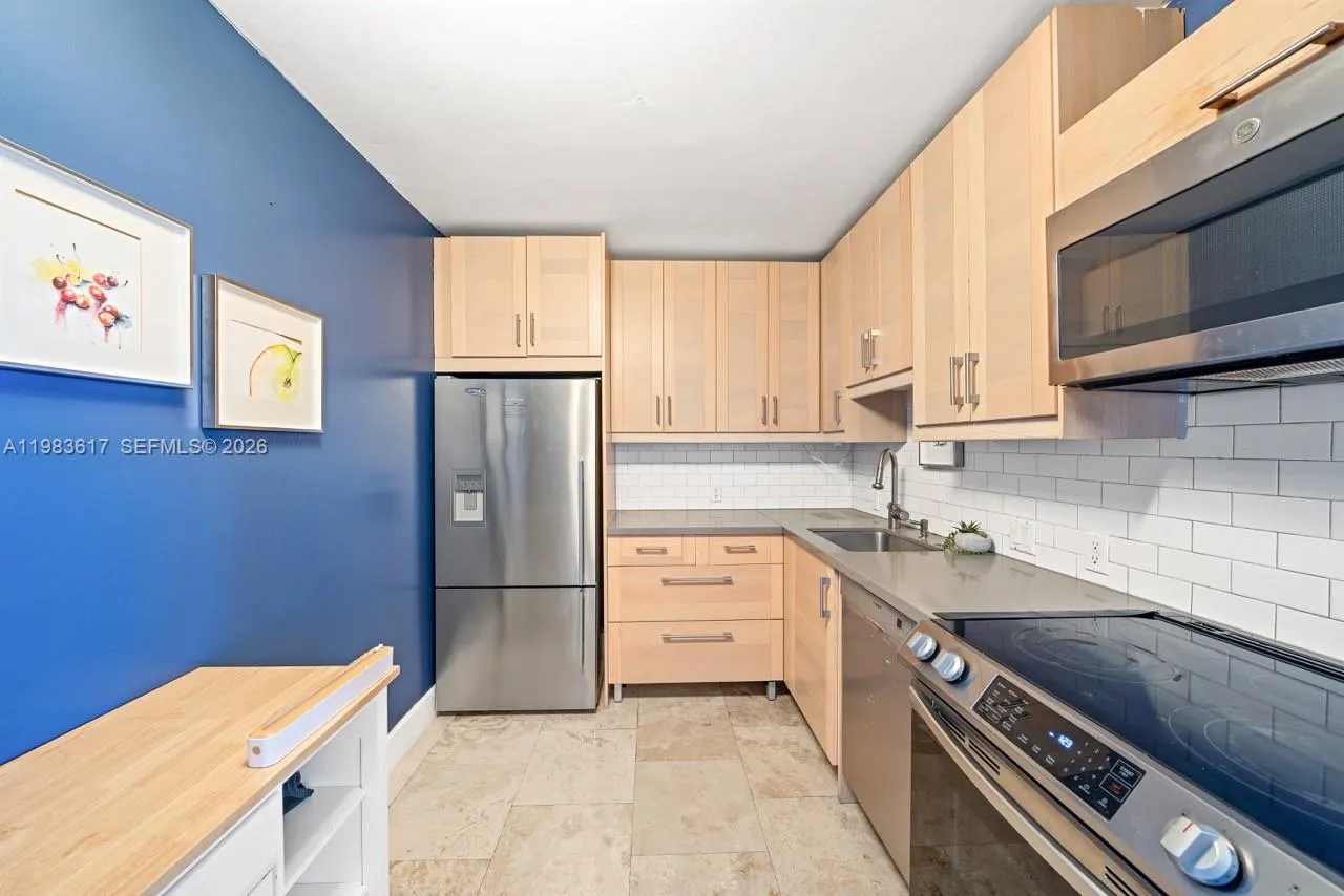 20335 W Country Club Dr 1208, Aventura, Florida 33, Aventura, Florida 33180, 2 Bedrooms Bedrooms, ,2 BathroomsBathrooms,Residential Lease,For Rent,20335 W Country Club Dr 1208, Aventura, Florida 33,A11983617