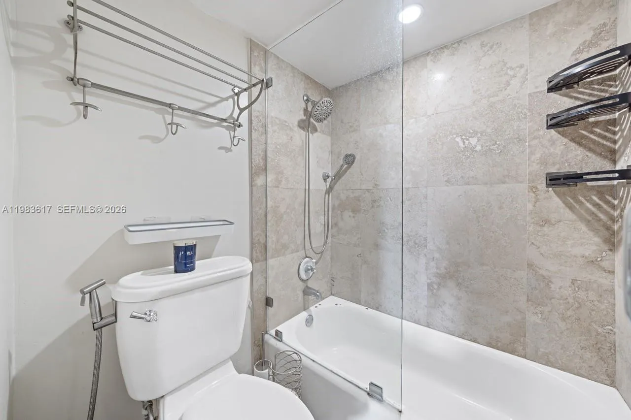 20335 W Country Club Dr 1208, Aventura, Florida 33, Aventura, Florida 33180, 2 Bedrooms Bedrooms, ,2 BathroomsBathrooms,Residential Lease,For Rent,20335 W Country Club Dr 1208, Aventura, Florida 33,A11983617
