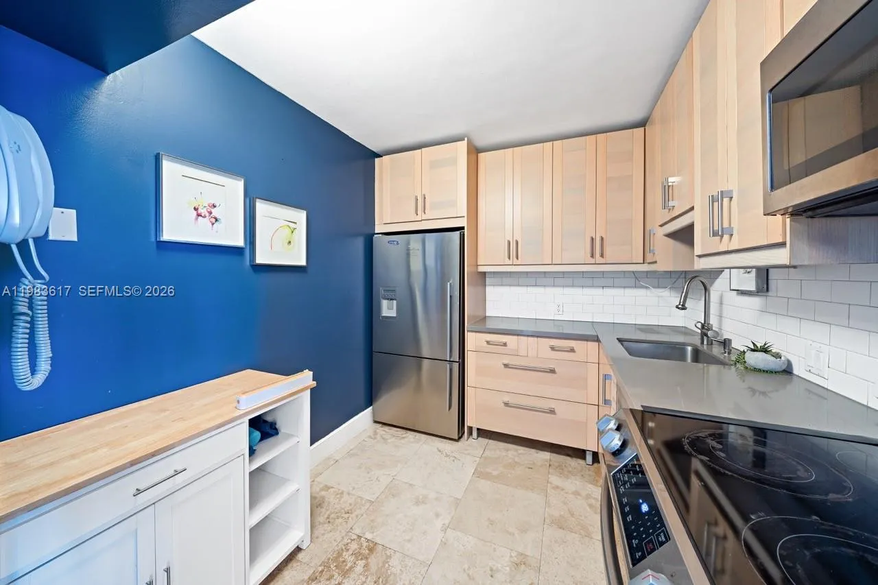 20335 W Country Club Dr 1208, Aventura, Florida 33, Aventura, Florida 33180, 2 Bedrooms Bedrooms, ,2 BathroomsBathrooms,Residential Lease,For Rent,20335 W Country Club Dr 1208, Aventura, Florida 33,A11983617