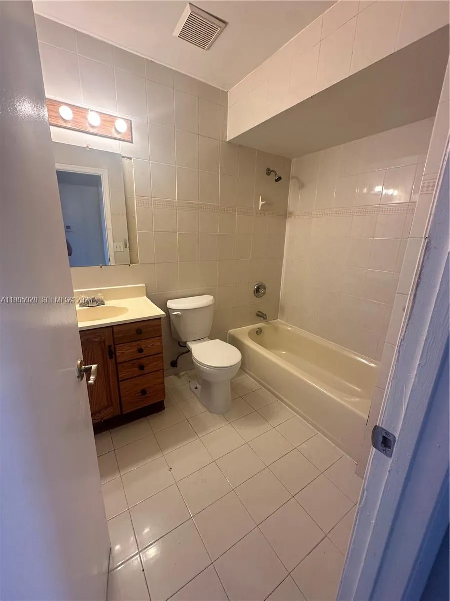 27347 Sw 117th Pl, Homestead, Florida 33032, Homestead, Florida 33032, 4 Bedrooms Bedrooms, ,3 BathroomsBathrooms,Residential Lease,For Rent,27347 Sw 117th Pl, Homestead, Florida 33032,A11985028