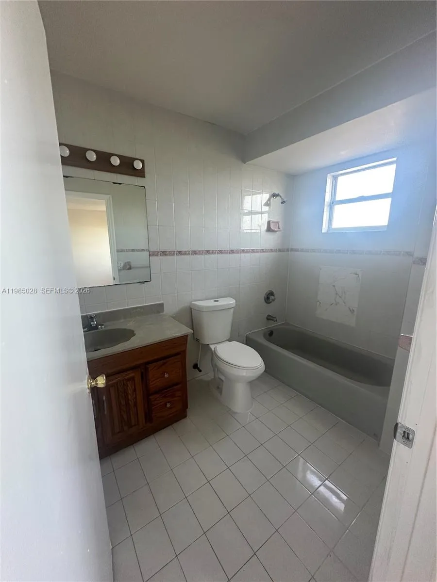27347 Sw 117th Pl, Homestead, Florida 33032, Homestead, Florida 33032, 4 Bedrooms Bedrooms, ,3 BathroomsBathrooms,Residential Lease,For Rent,27347 Sw 117th Pl, Homestead, Florida 33032,A11985028