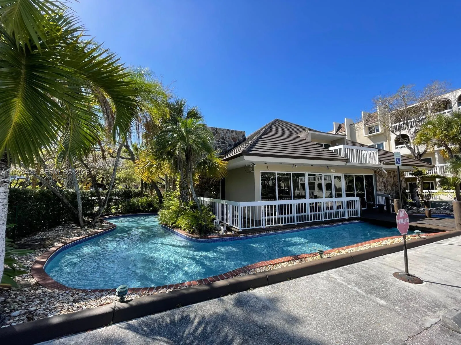 7840 Camino Real P309, Miami, Florida 33143, Miami, Florida 33143, 2 Bedrooms Bedrooms, ,1 BathroomBathrooms,Residential Lease,For Rent,7840 Camino Real P309, Miami, Florida 33143,A11978425