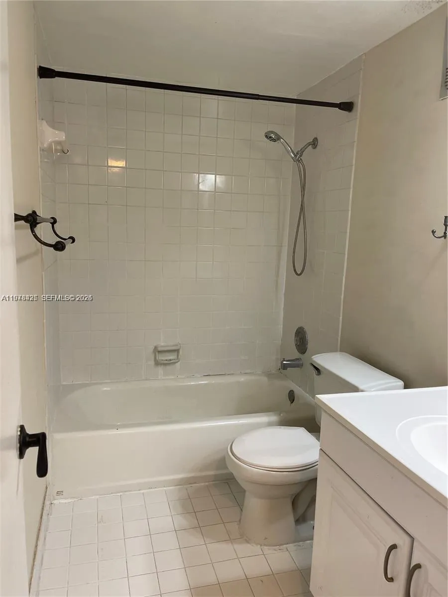7840 Camino Real P309, Miami, Florida 33143, Miami, Florida 33143, 2 Bedrooms Bedrooms, ,1 BathroomBathrooms,Residential Lease,For Rent,7840 Camino Real P309, Miami, Florida 33143,A11978425