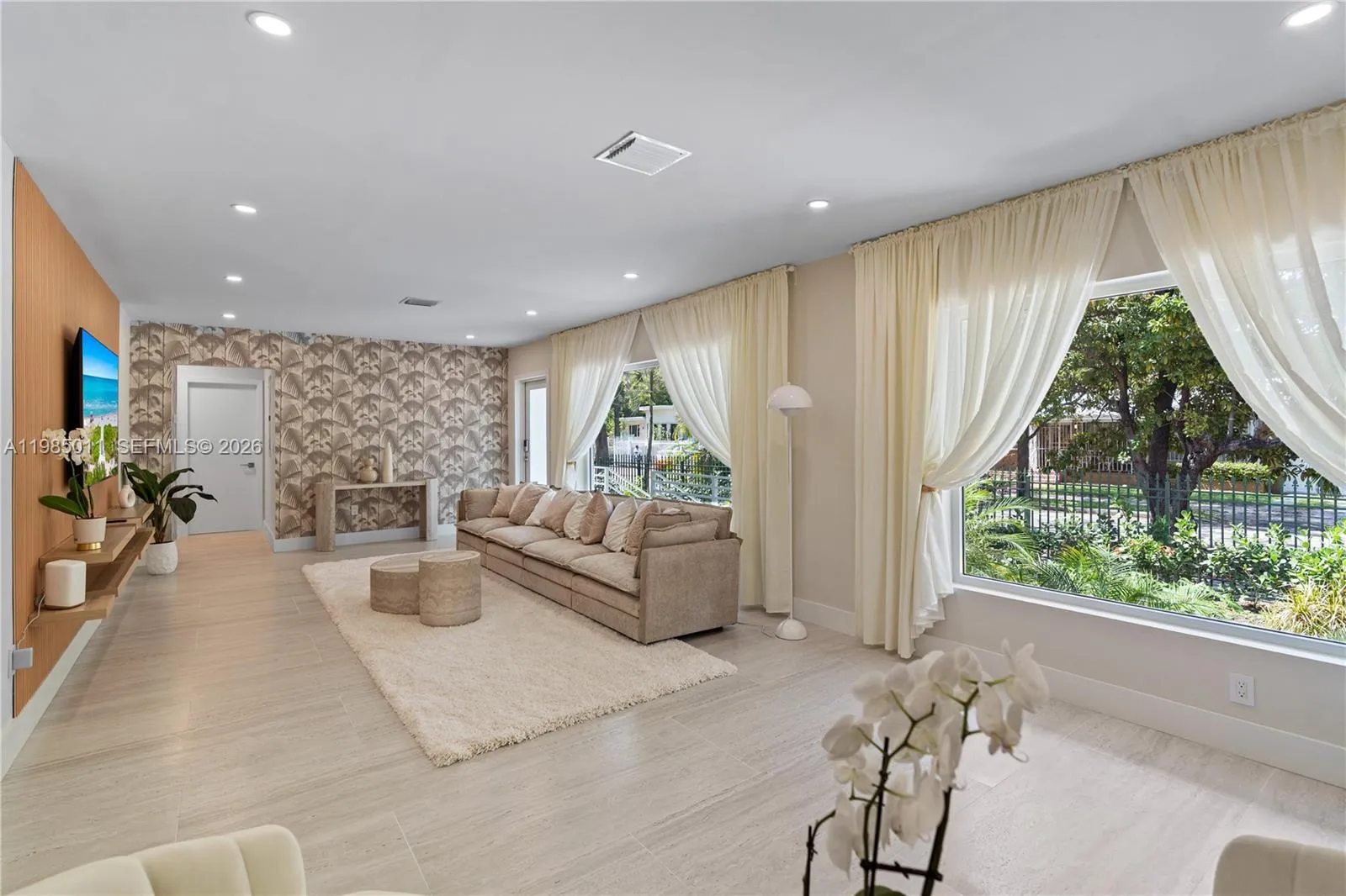 1345 Sw 14th Ave, Miami, Florida 33145, Miami, Florida 33145, 4 Bedrooms Bedrooms, ,4 BathroomsBathrooms,Residential Lease,For Rent,1345 Sw 14th Ave, Miami, Florida 33145,A11985011