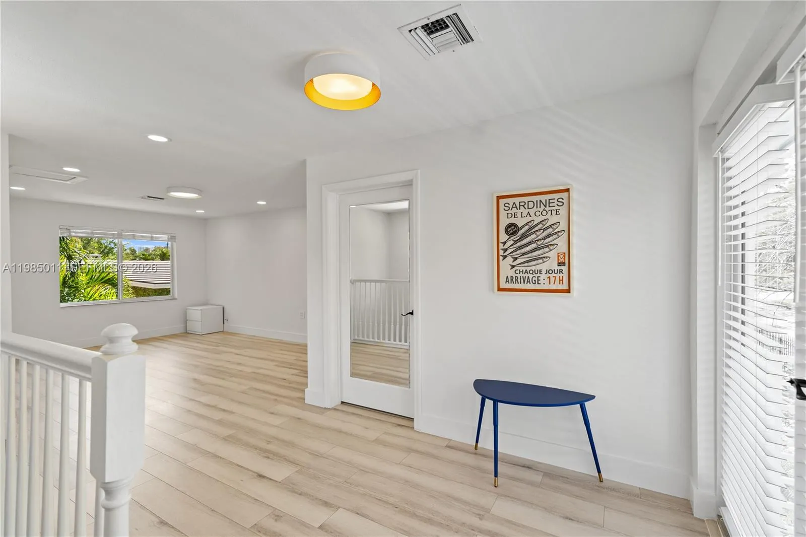 Second level Master suit