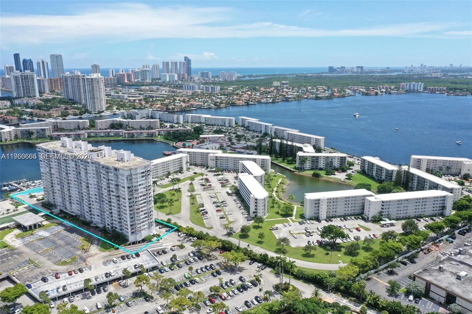 18031 Biscayne Blvd 1601, Aventura, Florida 33160, Aventura, Florida 33160, 3 Bedrooms Bedrooms, ,2 BathroomsBathrooms,Residential,For Sale,18031 Biscayne Blvd 1601, Aventura, Florida 33160,A11966665