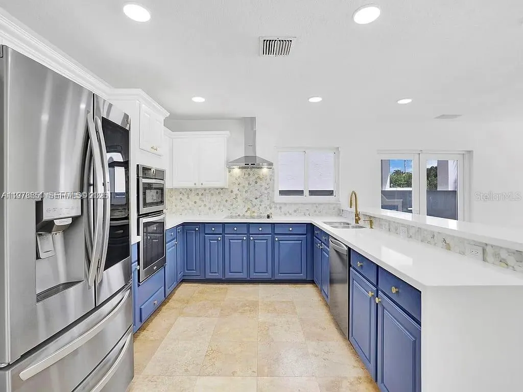 15945 Nw 82nd Ct, Miami Lakes, Florida 33016, Miami Lakes, Florida 33016, 6 Bedrooms Bedrooms, ,3 BathroomsBathrooms,Residential Lease,For Rent,15945 Nw 82nd Ct, Miami Lakes, Florida 33016,A11978851