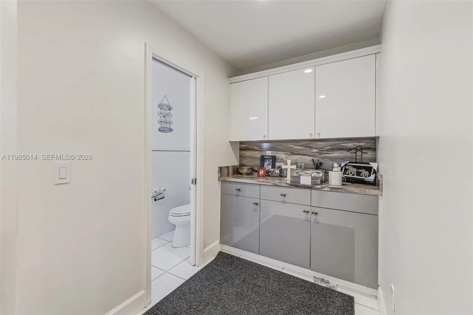 5431 Sw 109th Ave, Davie, Florida 33328, Davie, Florida 33328, 5 Bedrooms Bedrooms, ,5 BathroomsBathrooms,Residential,For Sale,5431 Sw 109th Ave, Davie, Florida 33328,A11985014