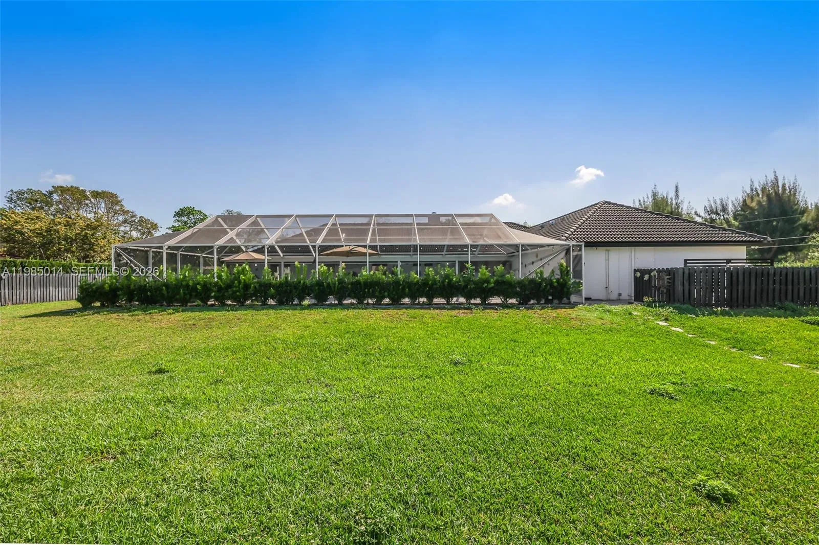 5431 Sw 109th Ave, Davie, Florida 33328, Davie, Florida 33328, 5 Bedrooms Bedrooms, ,5 BathroomsBathrooms,Residential,For Sale,5431 Sw 109th Ave, Davie, Florida 33328,A11985014