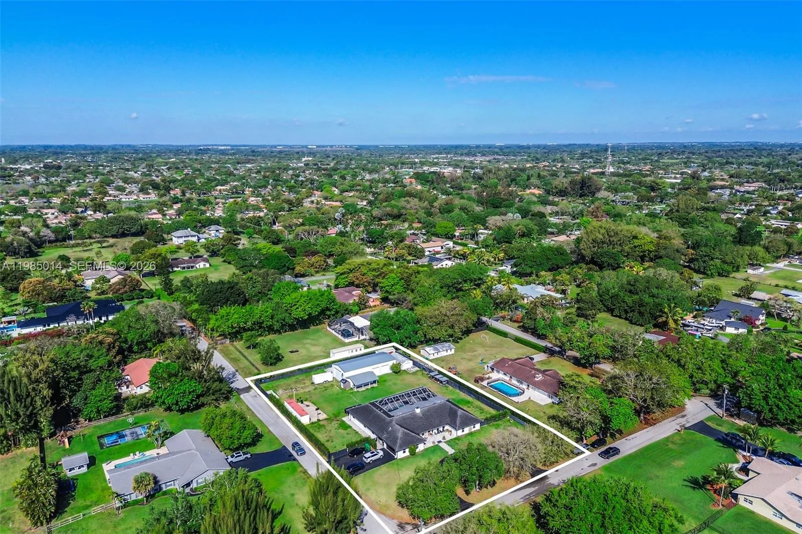 5431 Sw 109th Ave, Davie, Florida 33328, Davie, Florida 33328, 5 Bedrooms Bedrooms, ,5 BathroomsBathrooms,Residential,For Sale,5431 Sw 109th Ave, Davie, Florida 33328,A11985014