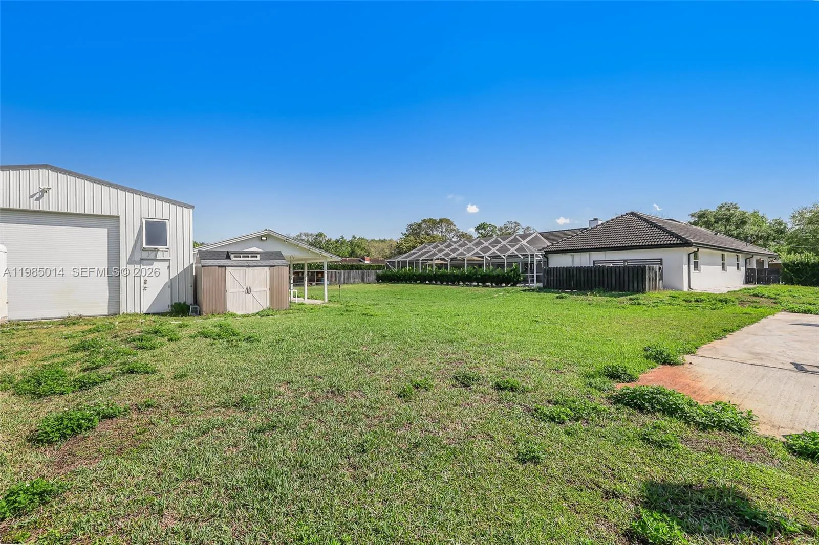 5431 Sw 109th Ave, Davie, Florida 33328, Davie, Florida 33328, 5 Bedrooms Bedrooms, ,5 BathroomsBathrooms,Residential,For Sale,5431 Sw 109th Ave, Davie, Florida 33328,A11985014