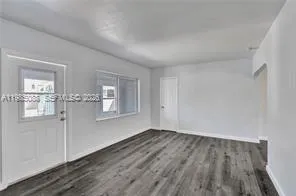 1624 Ne 109th St N, Miami, Florida 33161, Miami, Florida 33161, 2 Bedrooms Bedrooms, ,1 BathroomBathrooms,Residential Lease,For Rent,1624 Ne 109th St N, Miami, Florida 33161,A11985088