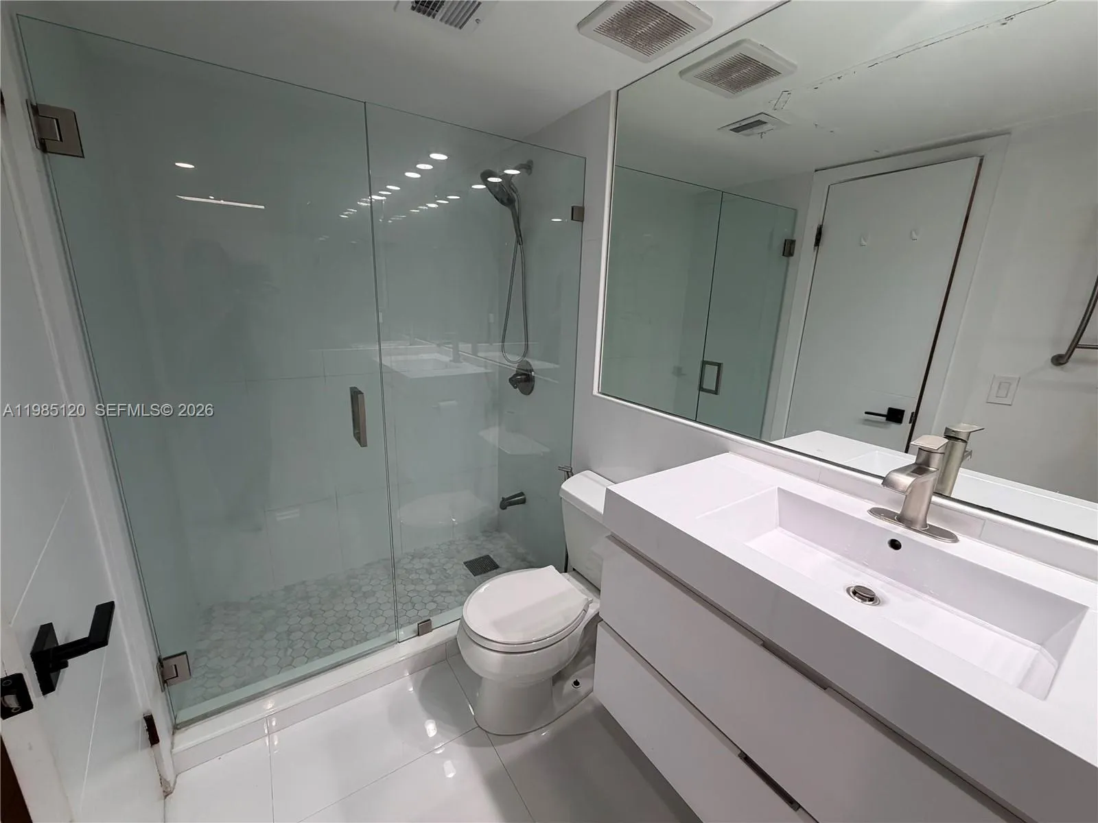 18328 Nw 68th Ave I, Hialeah, Florida 33015, Hialeah, Florida 33015, 1 Bedroom Bedrooms, ,1 BathroomBathrooms,Residential Lease,For Rent,18328 Nw 68th Ave I, Hialeah, Florida 33015,A11985120
