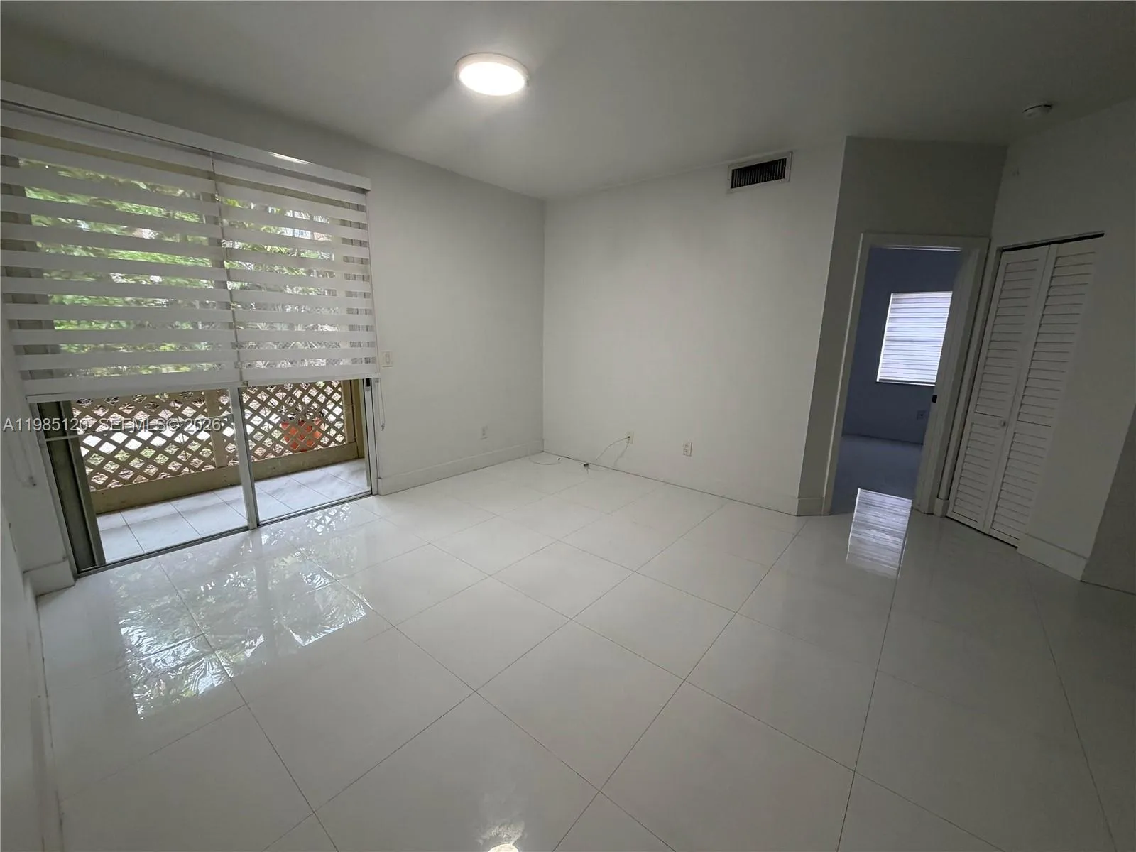 18328 Nw 68th Ave I, Hialeah, Florida 33015, Hialeah, Florida 33015, 1 Bedroom Bedrooms, ,1 BathroomBathrooms,Residential Lease,For Rent,18328 Nw 68th Ave I, Hialeah, Florida 33015,A11985120
