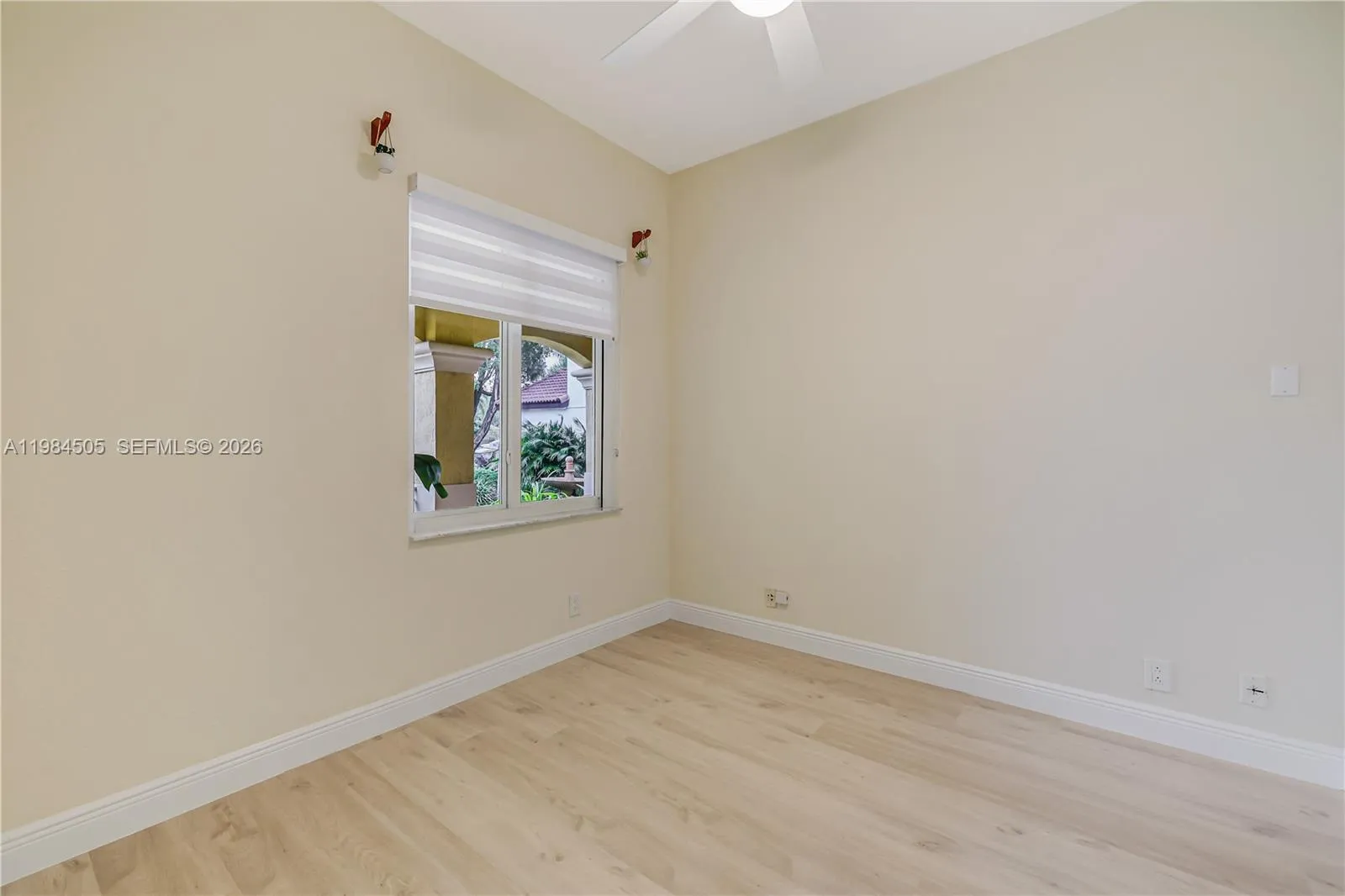 1279 Leeward Way, Weston, Florida 33327, Weston, Florida 33327, 4 Bedrooms Bedrooms, ,2 BathroomsBathrooms,Residential Lease,For Rent,1279 Leeward Way, Weston, Florida 33327,A11984505