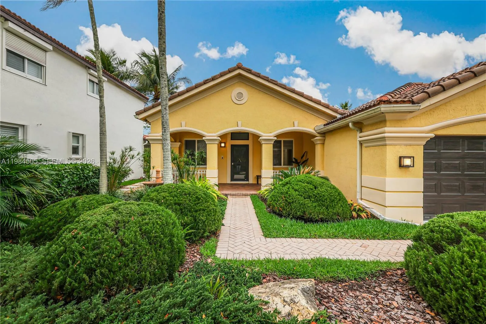 1279 Leeward Way, Weston, Florida 33327, Weston, Florida 33327, 4 Bedrooms Bedrooms, ,2 BathroomsBathrooms,Residential Lease,For Rent,1279 Leeward Way, Weston, Florida 33327,A11984505