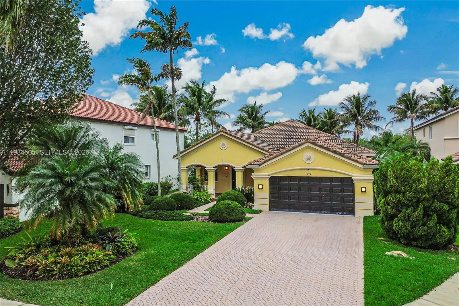 1279 Leeward Way, Weston, Florida 33327, Weston, Florida 33327, 4 Bedrooms Bedrooms, ,2 BathroomsBathrooms,Residential Lease,For Rent,1279 Leeward Way, Weston, Florida 33327,A11984505