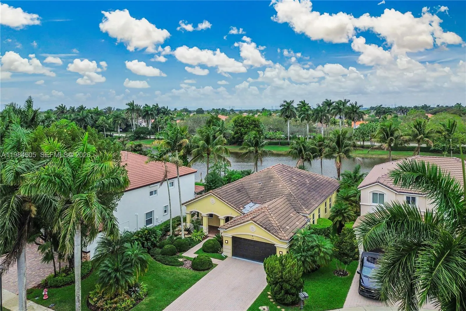 1279 Leeward Way, Weston, Florida 33327, Weston, Florida 33327, 4 Bedrooms Bedrooms, ,2 BathroomsBathrooms,Residential Lease,For Rent,1279 Leeward Way, Weston, Florida 33327,A11984505