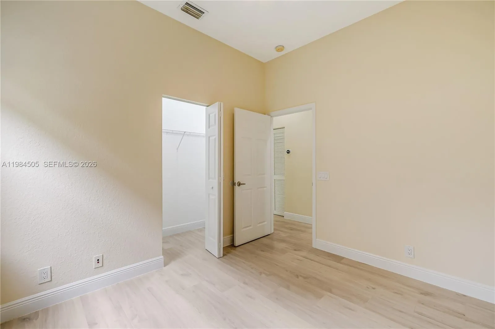 1279 Leeward Way, Weston, Florida 33327, Weston, Florida 33327, 4 Bedrooms Bedrooms, ,2 BathroomsBathrooms,Residential Lease,For Rent,1279 Leeward Way, Weston, Florida 33327,A11984505