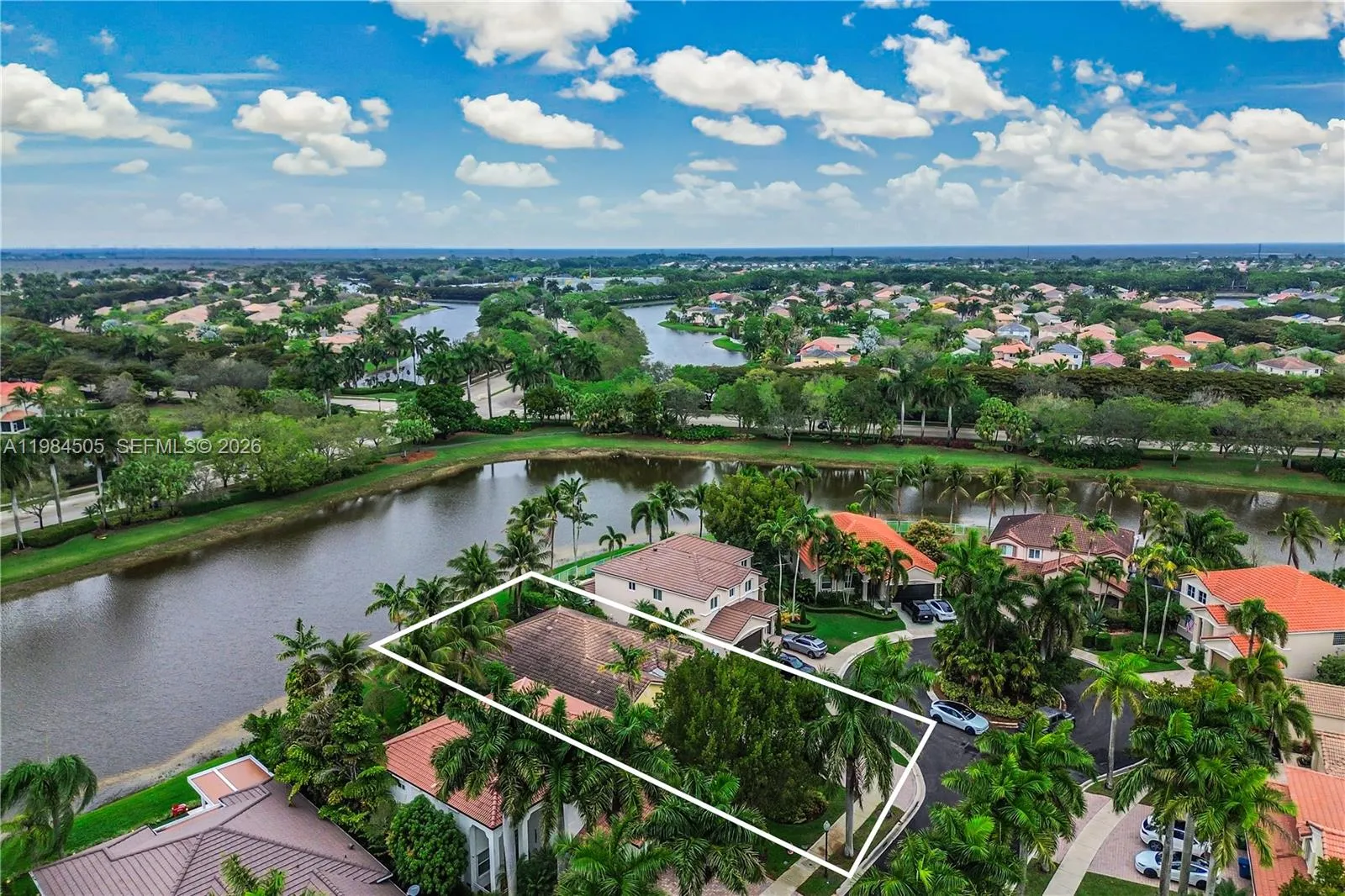 1279 Leeward Way, Weston, Florida 33327, Weston, Florida 33327, 4 Bedrooms Bedrooms, ,2 BathroomsBathrooms,Residential Lease,For Rent,1279 Leeward Way, Weston, Florida 33327,A11984505