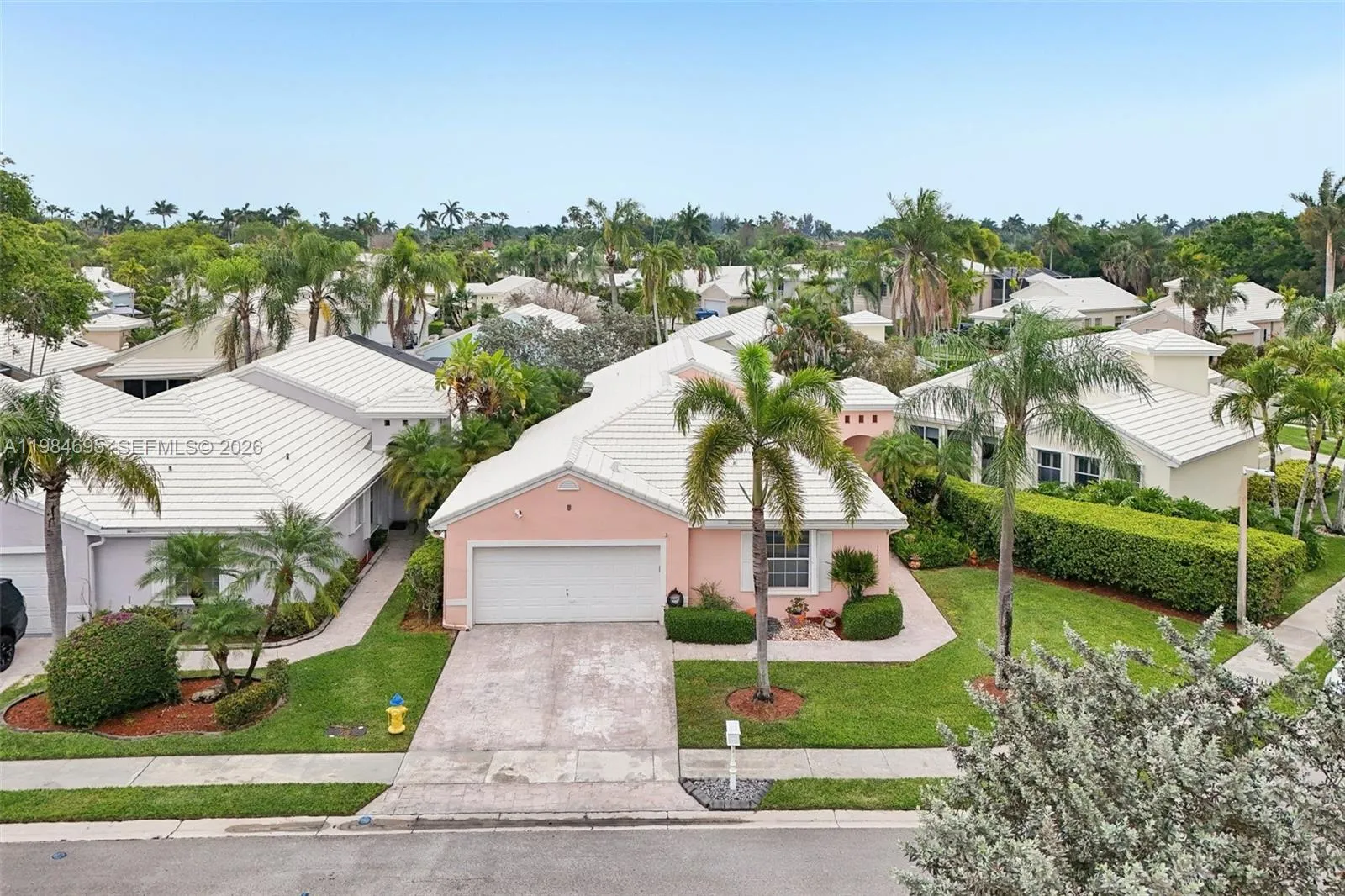 15201 S Wilshire Cir S, Pembroke Pines, Florida 33, Pembroke Pines, Florida 33027, 3 Bedrooms Bedrooms, ,2 BathroomsBathrooms,Residential,For Sale,15201 S Wilshire Cir S, Pembroke Pines, Florida 33,A11984695