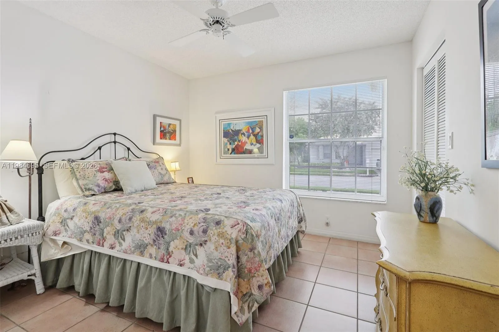 15201 S Wilshire Cir S, Pembroke Pines, Florida 33, Pembroke Pines, Florida 33027, 3 Bedrooms Bedrooms, ,2 BathroomsBathrooms,Residential,For Sale,15201 S Wilshire Cir S, Pembroke Pines, Florida 33,A11984695