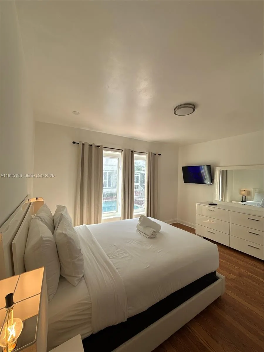 1542 Jefferson Ave 5, Miami Beach, Florida 33139, Miami Beach, Florida 33139, 2 Bedrooms Bedrooms, ,1 BathroomBathrooms,Residential Lease,For Rent,1542 Jefferson Ave 5, Miami Beach, Florida 33139,A11985138