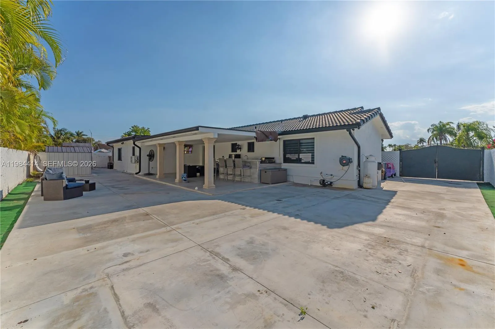 2401 Sw 132nd Ave, Miami, Florida 33175, Miami, Florida 33175, 3 Bedrooms Bedrooms, 1 Room Rooms,2 BathroomsBathrooms,Residential,For Sale,2401 Sw 132nd Ave, Miami, Florida 33175,A11984414