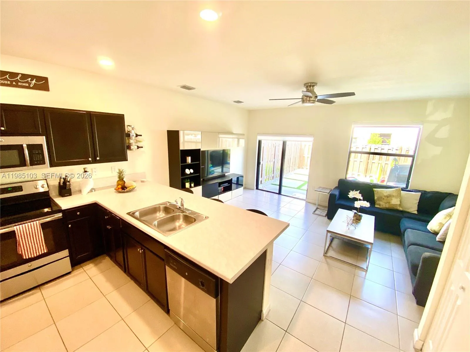 11489 Sw 250th St 11489, Homestead, Florida 33032, Homestead, Florida 33032, 3 Bedrooms Bedrooms, ,2 BathroomsBathrooms,Residential Lease,For Rent,11489 Sw 250th St 11489, Homestead, Florida 33032,A11985103