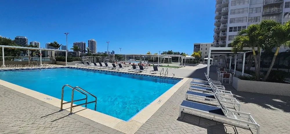 18011 Biscayne Blvd 503, Aventura, Florida 33160, Aventura, Florida 33160, 1 Bedroom Bedrooms, ,1 BathroomBathrooms,Residential Lease,For Rent,18011 Biscayne Blvd 503, Aventura, Florida 33160,A11985169