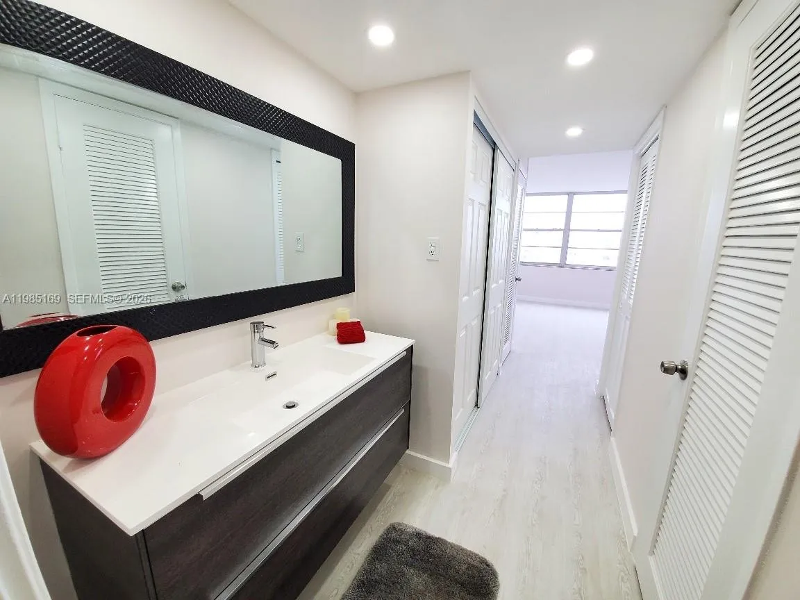 18011 Biscayne Blvd 503, Aventura, Florida 33160, Aventura, Florida 33160, 1 Bedroom Bedrooms, ,1 BathroomBathrooms,Residential Lease,For Rent,18011 Biscayne Blvd 503, Aventura, Florida 33160,A11985169