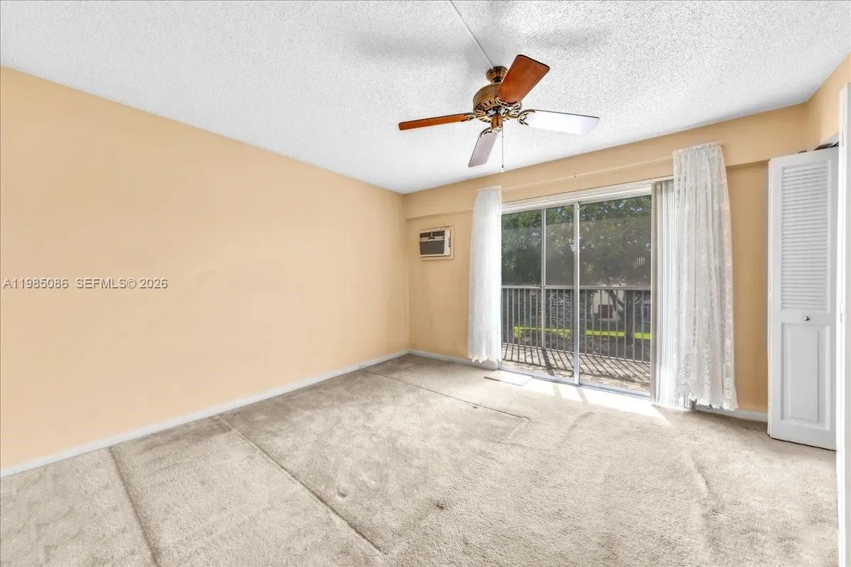 13500 Sw 1st St 307u, Pembroke Pines, Florida 3302, Pembroke Pines, Florida 33027, 1 Bedroom Bedrooms, ,1 BathroomBathrooms,Residential Lease,For Rent,13500 Sw 1st St 307u, Pembroke Pines, Florida 3302,A11985086
