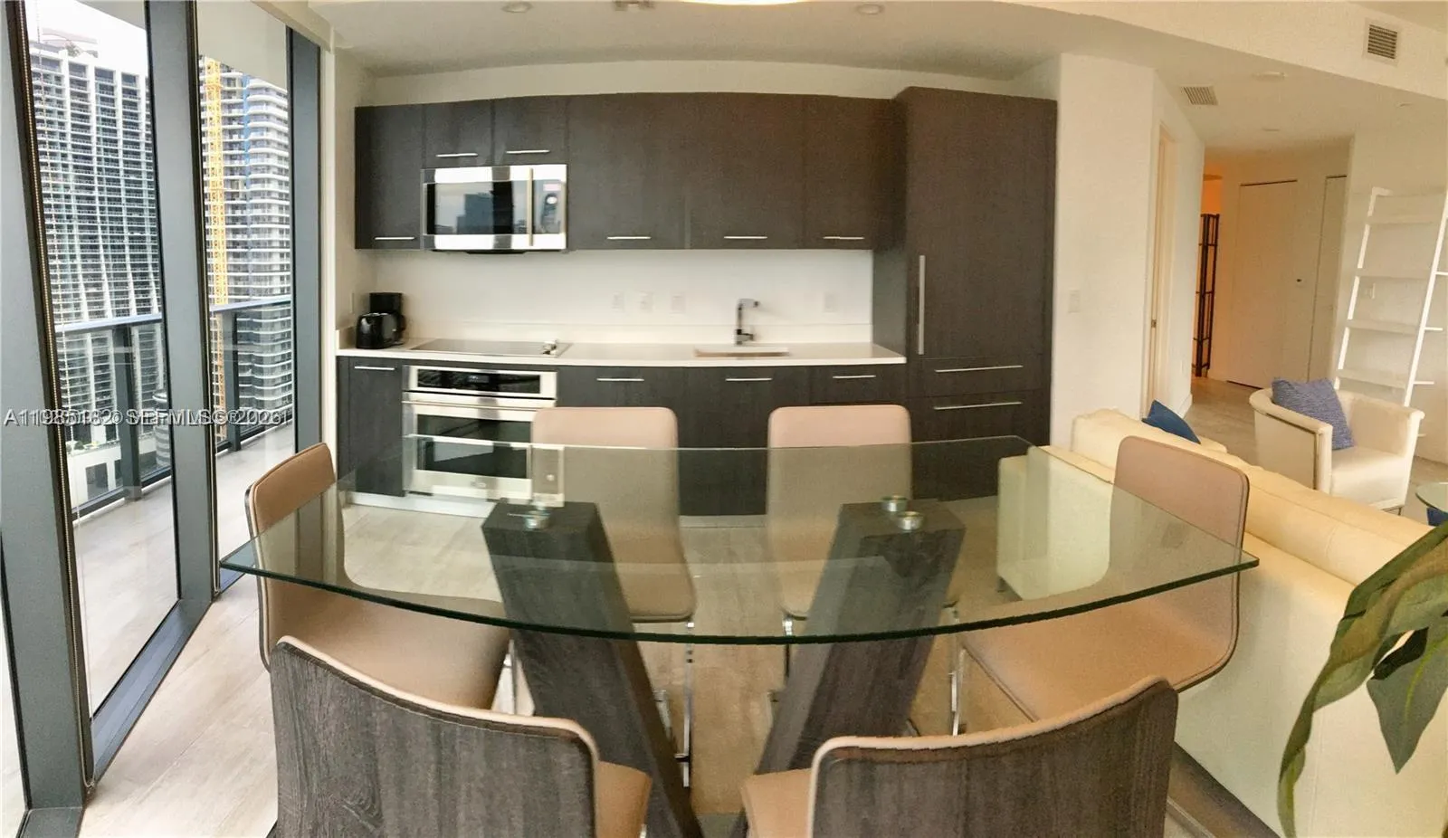 55 Sw 9th St 2901, Miami, Florida 33130, Miami, Florida 33130, 2 Bedrooms Bedrooms, ,2 BathroomsBathrooms,Residential Lease,For Rent,55 Sw 9th St 2901, Miami, Florida 33130,A11985182