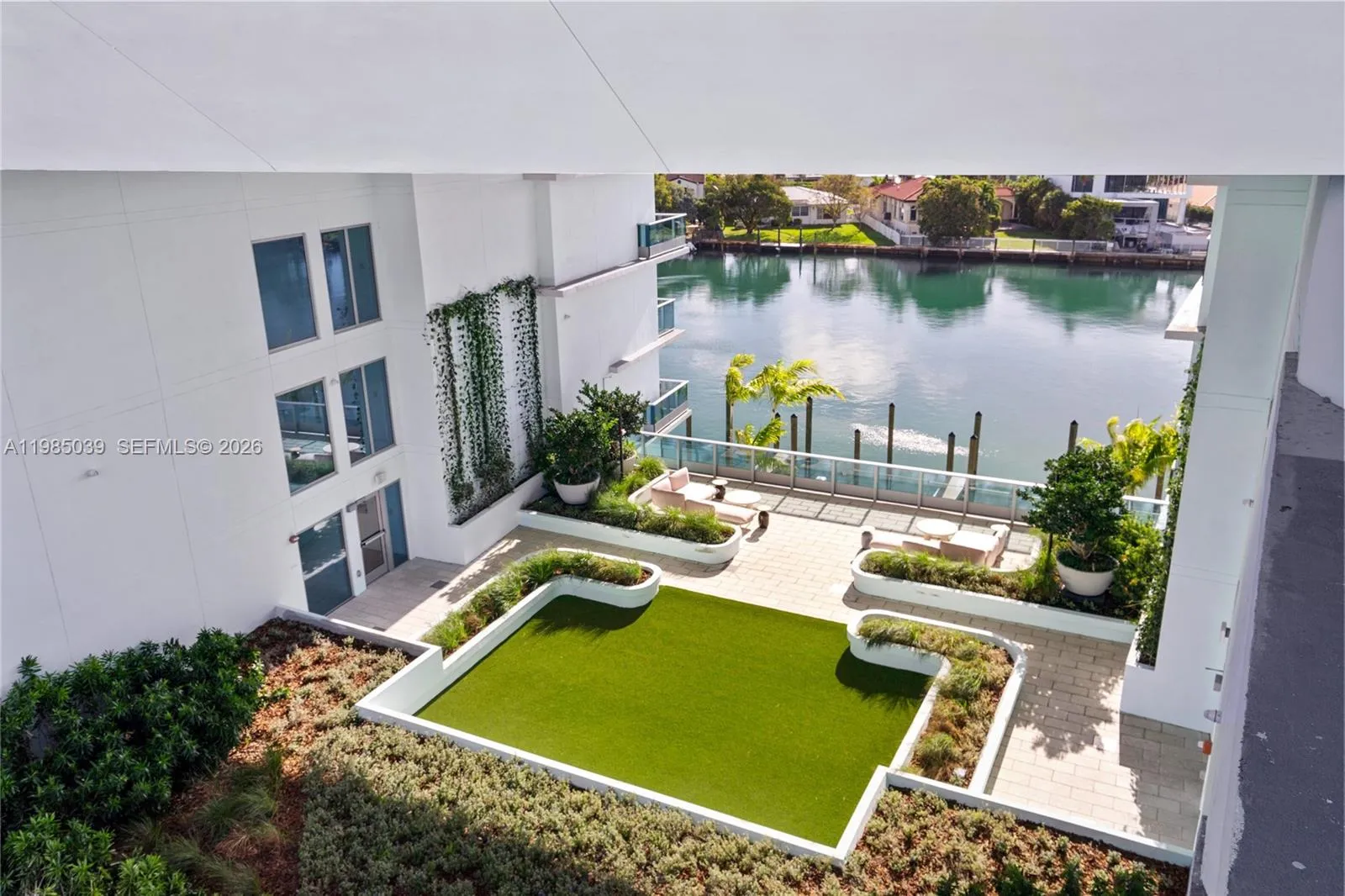 9201 E Bay Harbor Dr 604, Bay Harbor Islands, Flor, Bay Harbor Islands, Florida 33154, 2 Bedrooms Bedrooms, ,2 BathroomsBathrooms,Residential Lease,For Rent,9201 E Bay Harbor Dr 604, Bay Harbor Islands, Flor,A11985039