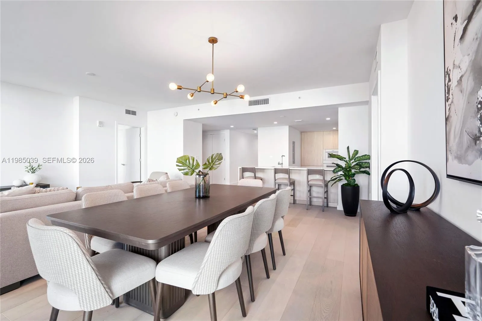 9201 E Bay Harbor Dr 604, Bay Harbor Islands, Flor, Bay Harbor Islands, Florida 33154, 2 Bedrooms Bedrooms, ,2 BathroomsBathrooms,Residential Lease,For Rent,9201 E Bay Harbor Dr 604, Bay Harbor Islands, Flor,A11985039