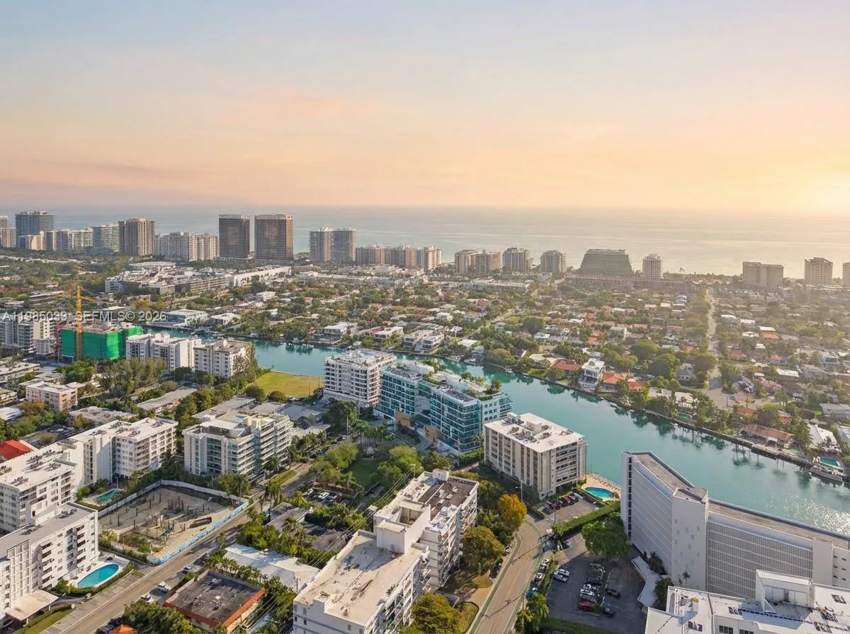 9201 E Bay Harbor Dr 604, Bay Harbor Islands, Flor, Bay Harbor Islands, Florida 33154, 2 Bedrooms Bedrooms, ,2 BathroomsBathrooms,Residential Lease,For Rent,9201 E Bay Harbor Dr 604, Bay Harbor Islands, Flor,A11985039