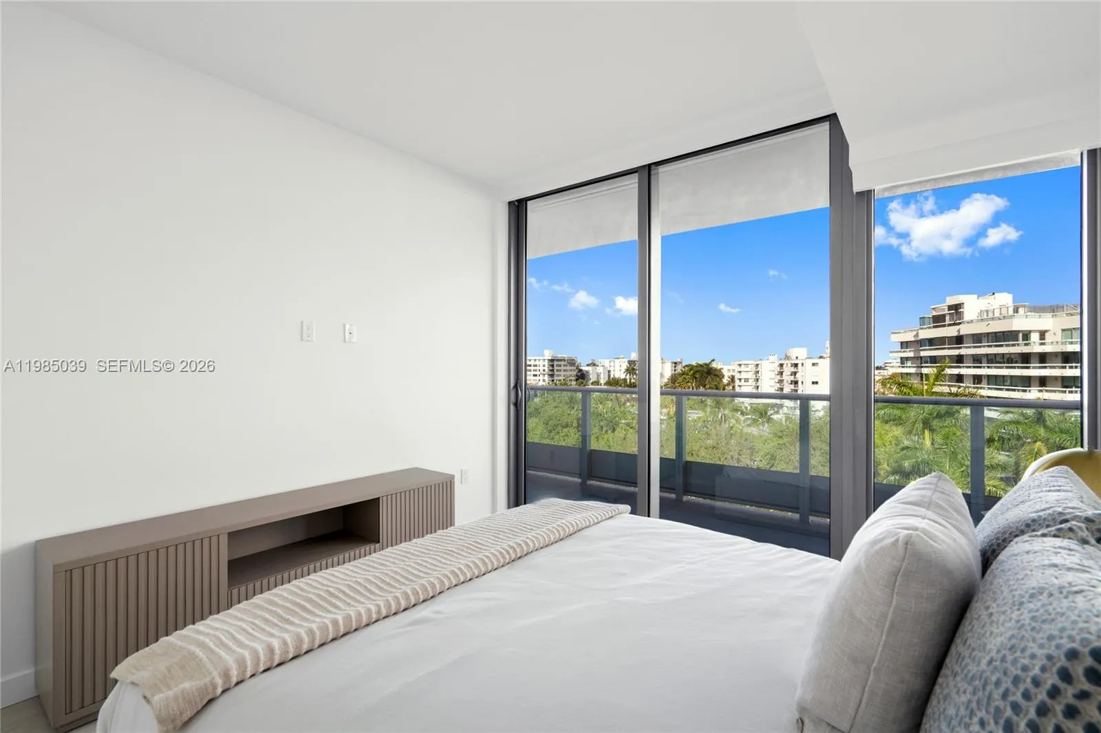 9201 E Bay Harbor Dr 604, Bay Harbor Islands, Flor, Bay Harbor Islands, Florida 33154, 2 Bedrooms Bedrooms, ,2 BathroomsBathrooms,Residential Lease,For Rent,9201 E Bay Harbor Dr 604, Bay Harbor Islands, Flor,A11985039