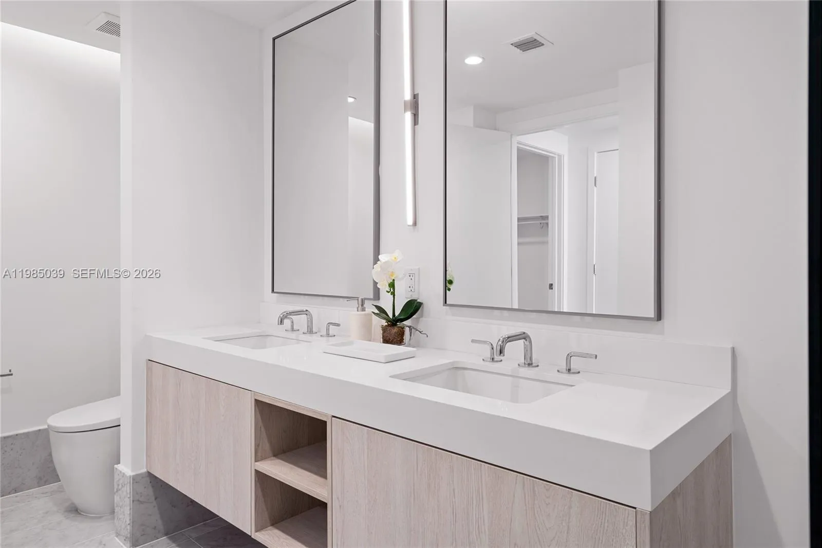 9201 E Bay Harbor Dr 604, Bay Harbor Islands, Flor, Bay Harbor Islands, Florida 33154, 2 Bedrooms Bedrooms, ,2 BathroomsBathrooms,Residential Lease,For Rent,9201 E Bay Harbor Dr 604, Bay Harbor Islands, Flor,A11985039