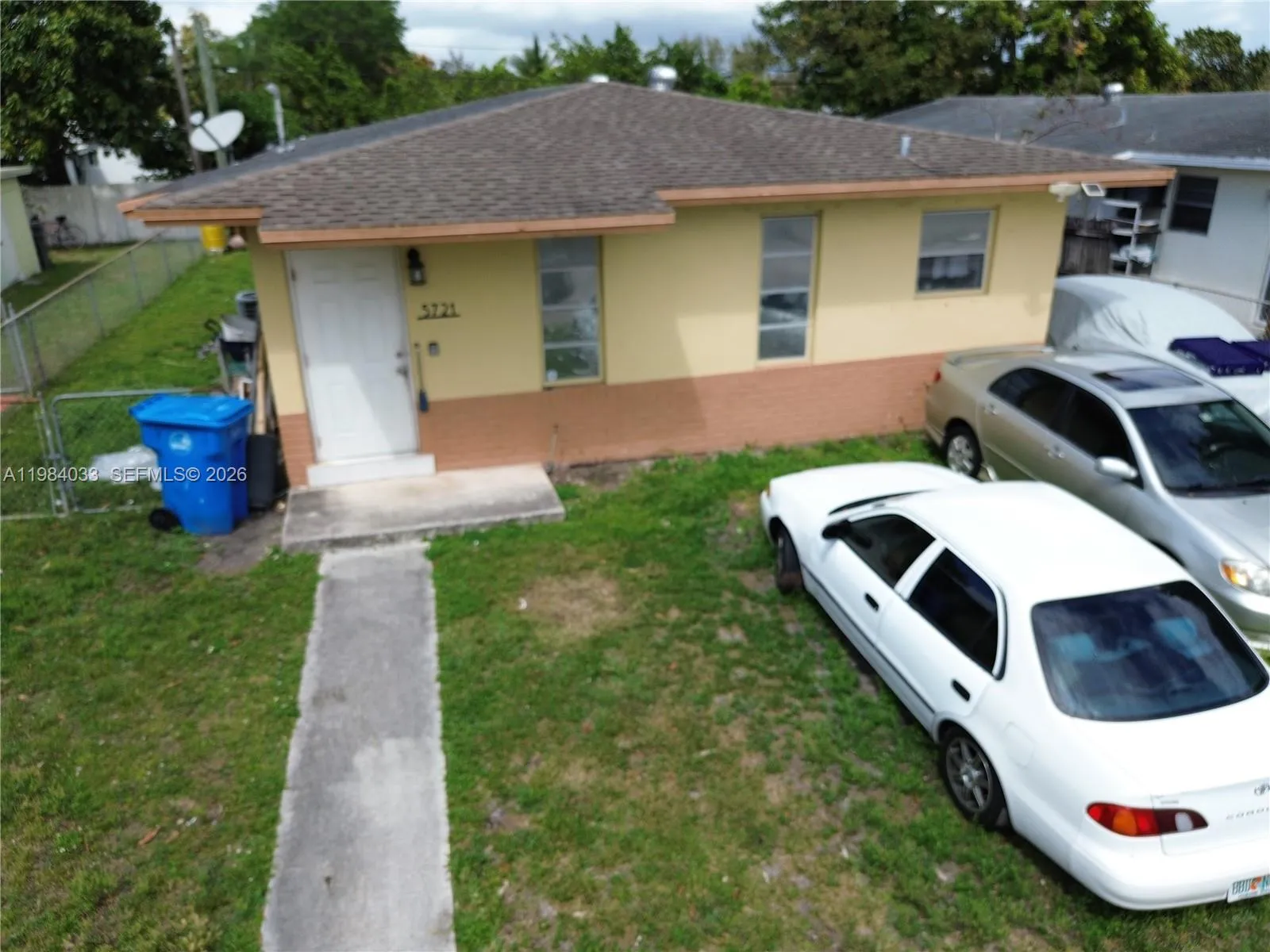 5721 Sw 37th St, West Park, Florida 33023, West Park, Florida 33023, 4 Bedrooms Bedrooms, 3 Rooms Rooms,2 BathroomsBathrooms,Residential,For Sale,5721 Sw 37th St, West Park, Florida 33023,A11984033