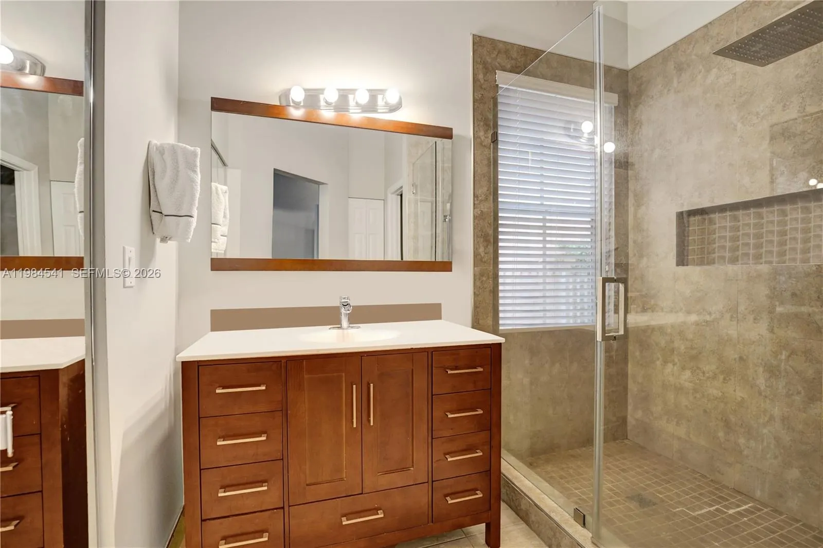 930 W Bluewood Ter, Weston, Florida 33327, Weston, Florida 33327, 3 Bedrooms Bedrooms, ,2 BathroomsBathrooms,Residential Lease,For Rent,930 W Bluewood Ter, Weston, Florida 33327,A11984541