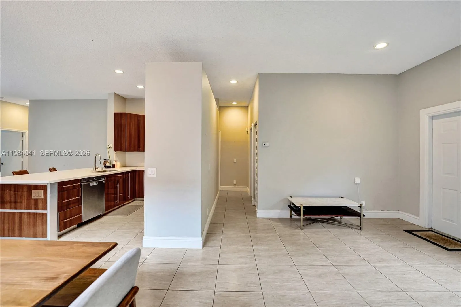 930 W Bluewood Ter, Weston, Florida 33327, Weston, Florida 33327, 3 Bedrooms Bedrooms, ,2 BathroomsBathrooms,Residential Lease,For Rent,930 W Bluewood Ter, Weston, Florida 33327,A11984541