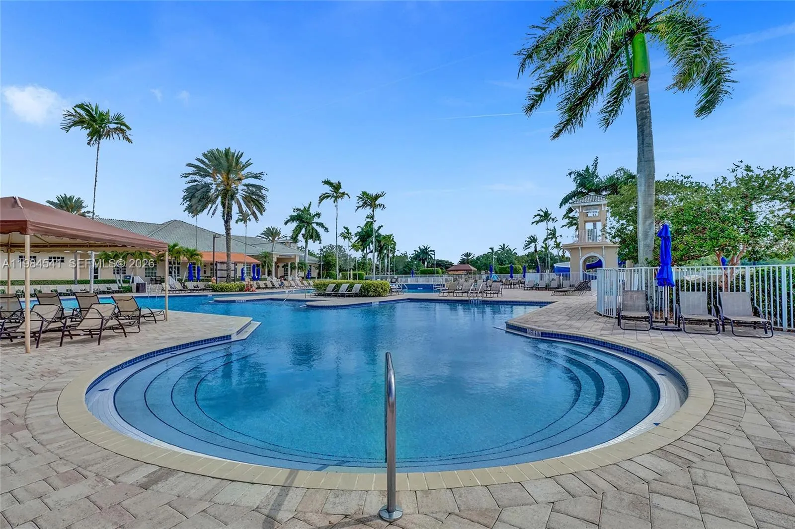 930 W Bluewood Ter, Weston, Florida 33327, Weston, Florida 33327, 3 Bedrooms Bedrooms, ,2 BathroomsBathrooms,Residential Lease,For Rent,930 W Bluewood Ter, Weston, Florida 33327,A11984541