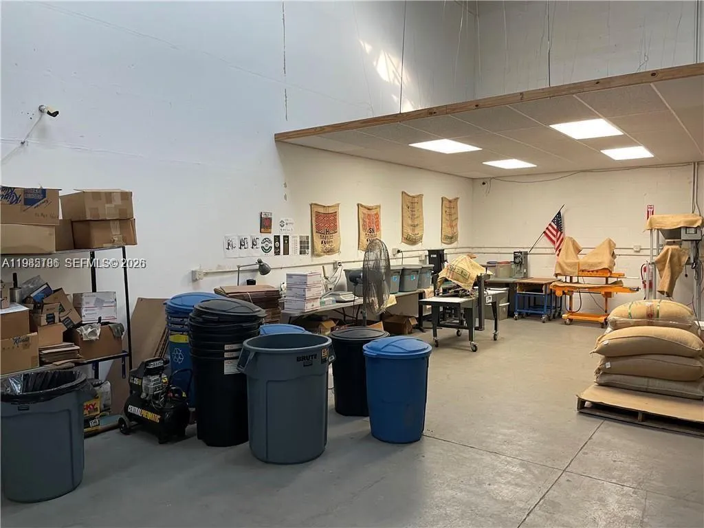1827 Sw 31st Ave, Pembroke Park, Florida 33009, Pembroke Park, Florida 33009, ,Business Opportunity,For Sale,1827 Sw 31st Ave, Pembroke Park, Florida 33009,A11985186
